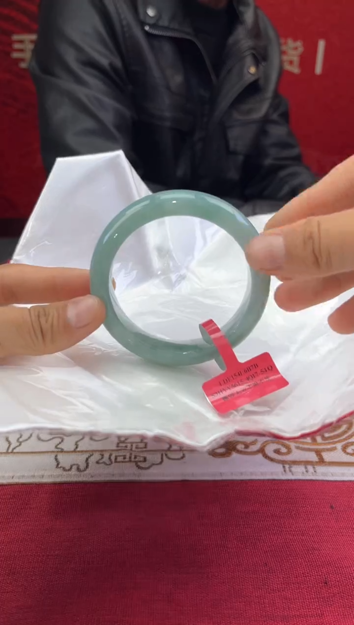 【闪购商品】翡翠手镯未镶嵌翡翠手镯