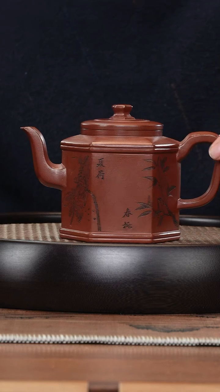 【闪购商品】紫砂茶壶《清》W1309苏爱兰清水泥六方宫灯