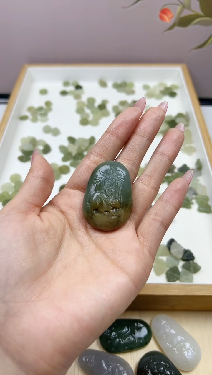 颈饰未镶嵌和田玉31