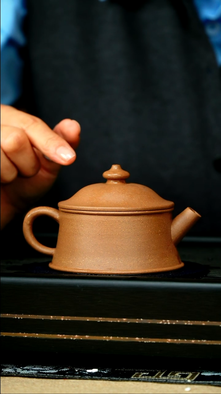 茶壶紫砂桃花泥柱础壶160cc