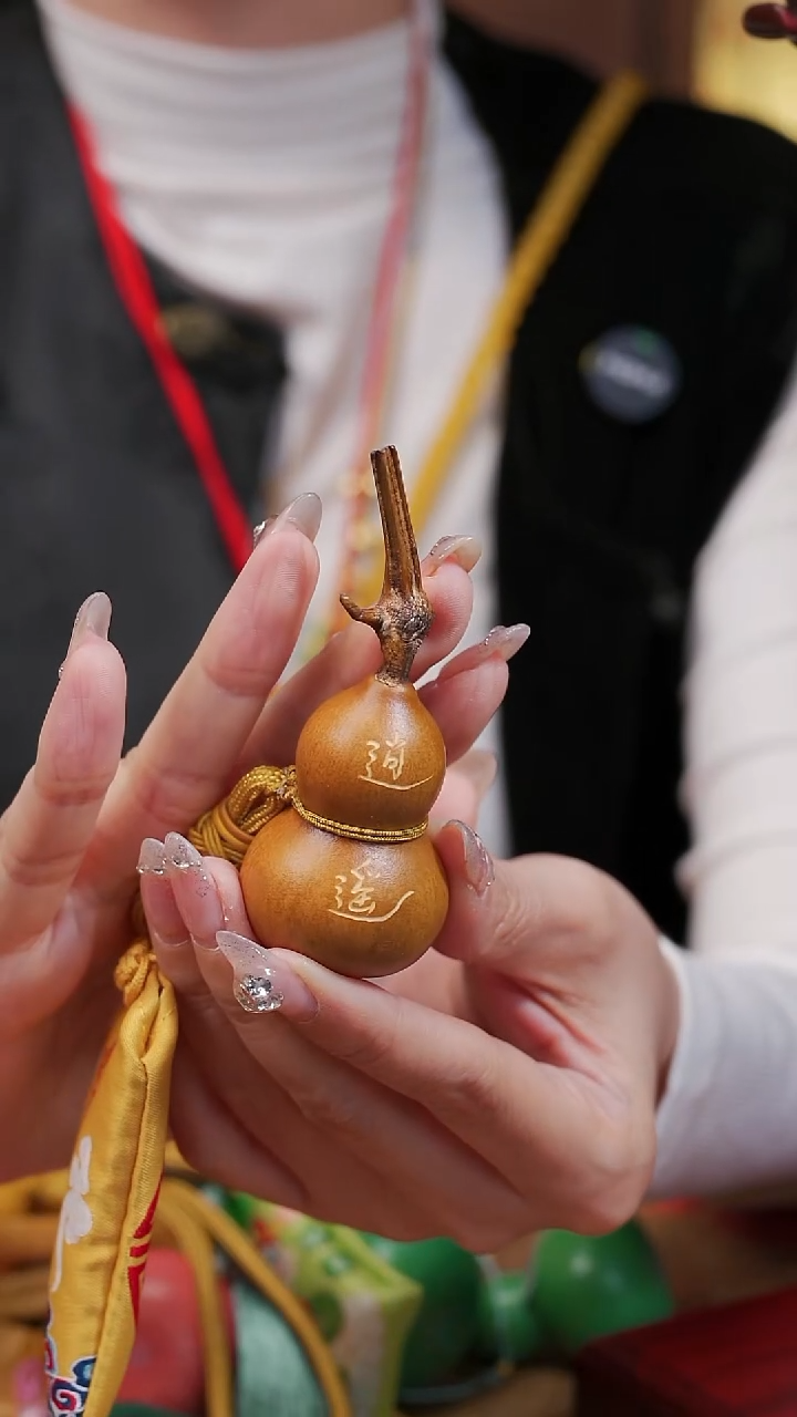 247漆艺工艺小葫芦19.9