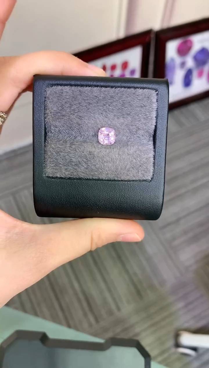 【闪购商品】定制尖晶石裸石未镶嵌枕型 银粉色调 1.81ct