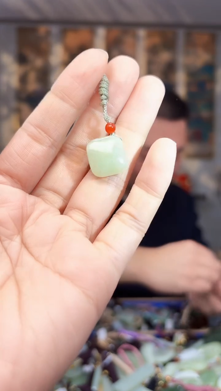 【闪购商品】和田玉挂件未镶嵌拍一发一