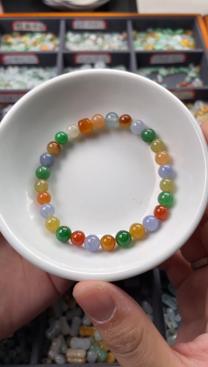 【闪购商品】翡翠颈饰未镶嵌翡翠圆珠手串