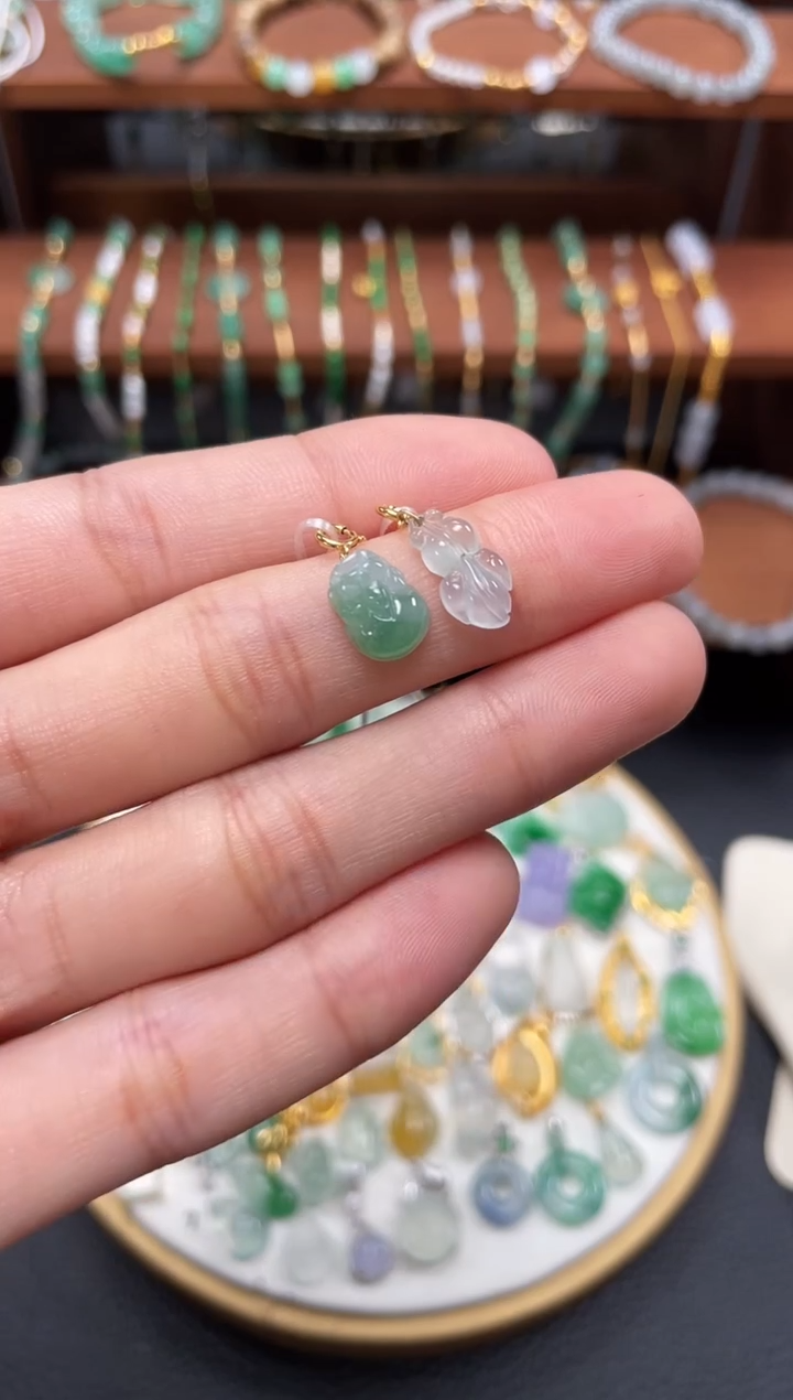 【闪购商品】翡翠吊坠(不含链)18K金镶嵌2个   JK231