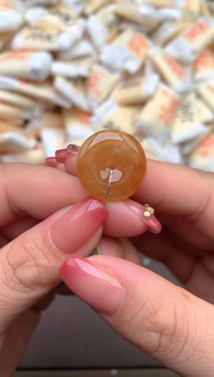 翡翠未镶嵌挂件—