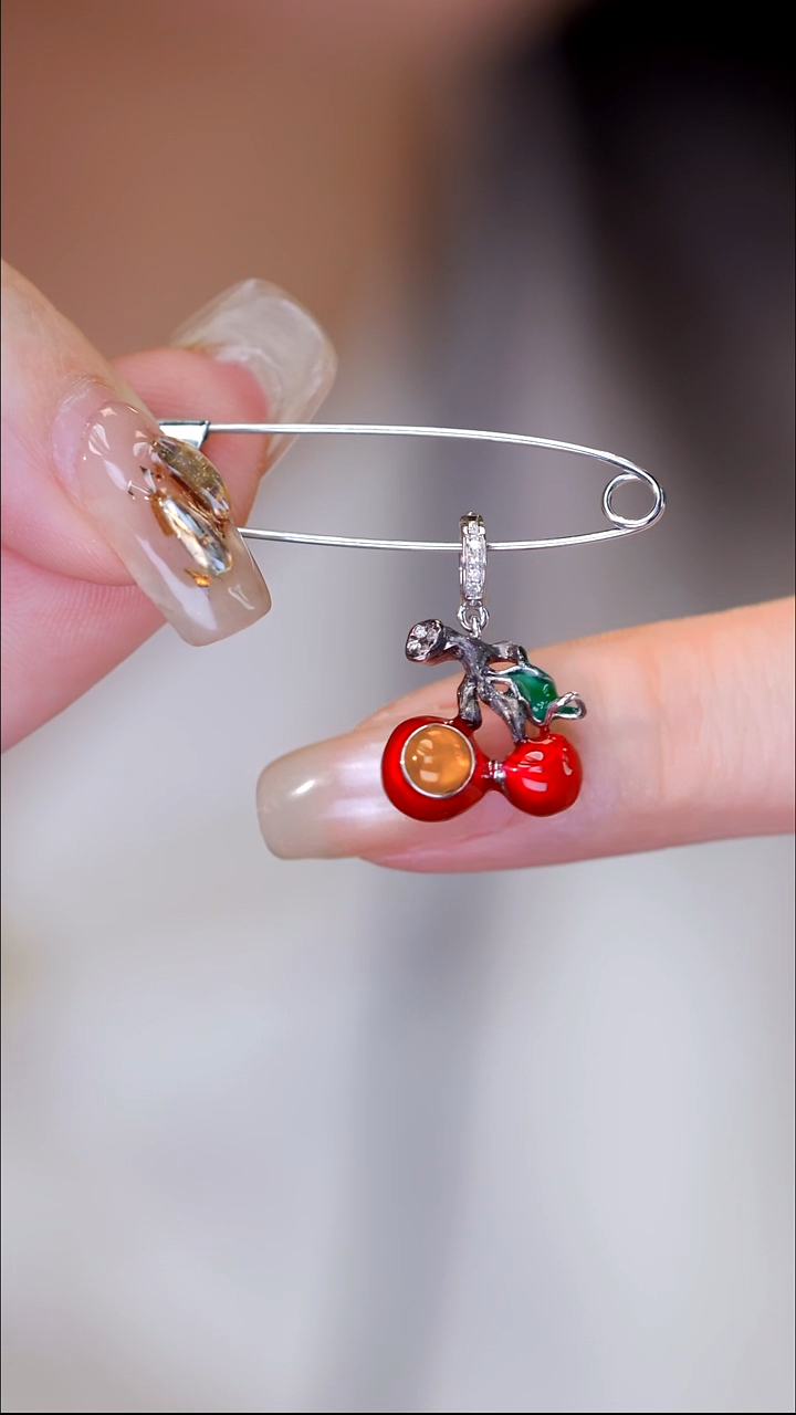 吊坠(不含链)18K金镶嵌翡翠120