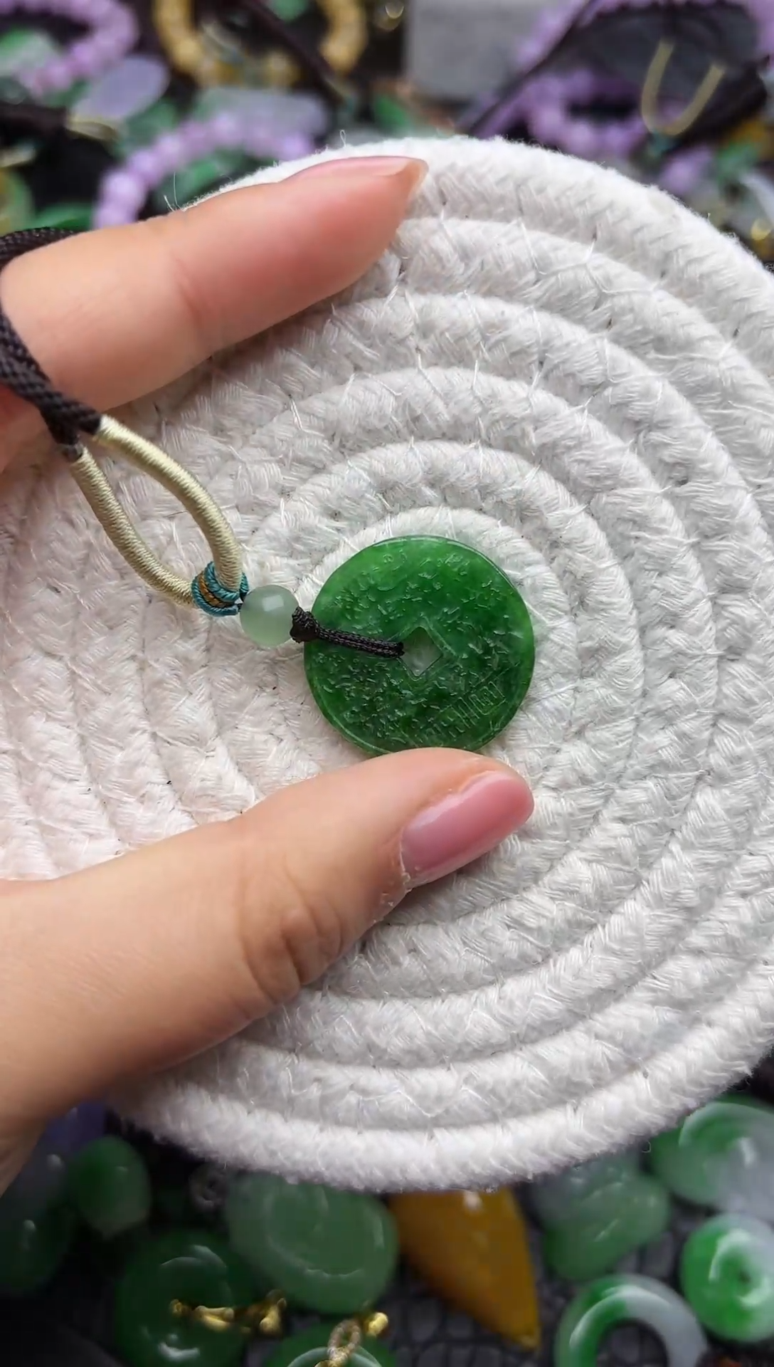 颈饰未镶嵌翡翠缅甸翡翠吊坠