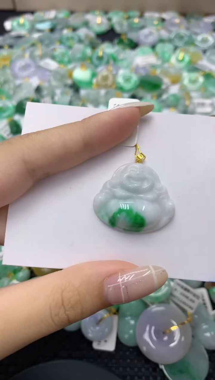 翡翠18K金镶嵌颈饰天然缅甸翡翠A货