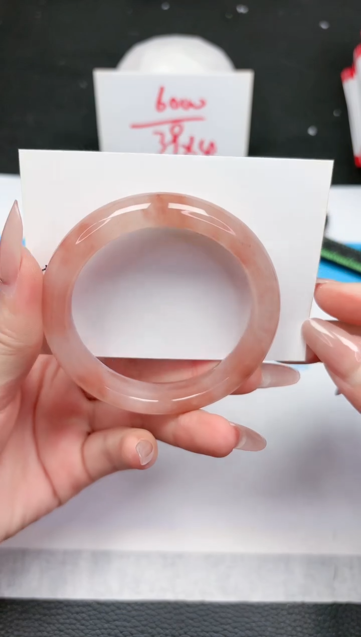 【闪购商品】石英质玉手镯未镶嵌650-54.5