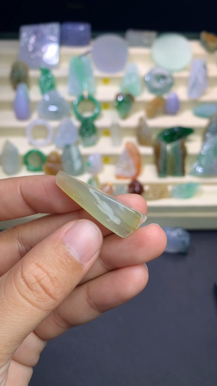 【闪购商品】定制翡翠未镶嵌