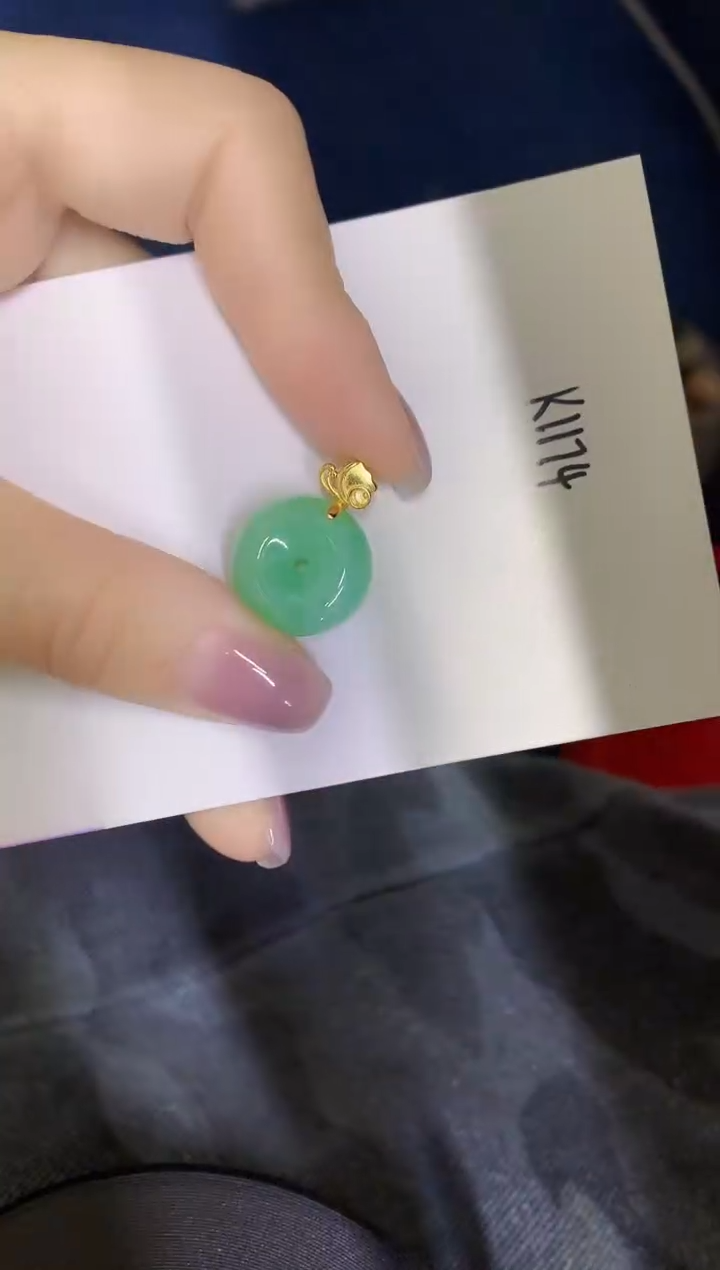 颈饰未镶嵌翡翠缅甸天然翡翠A货