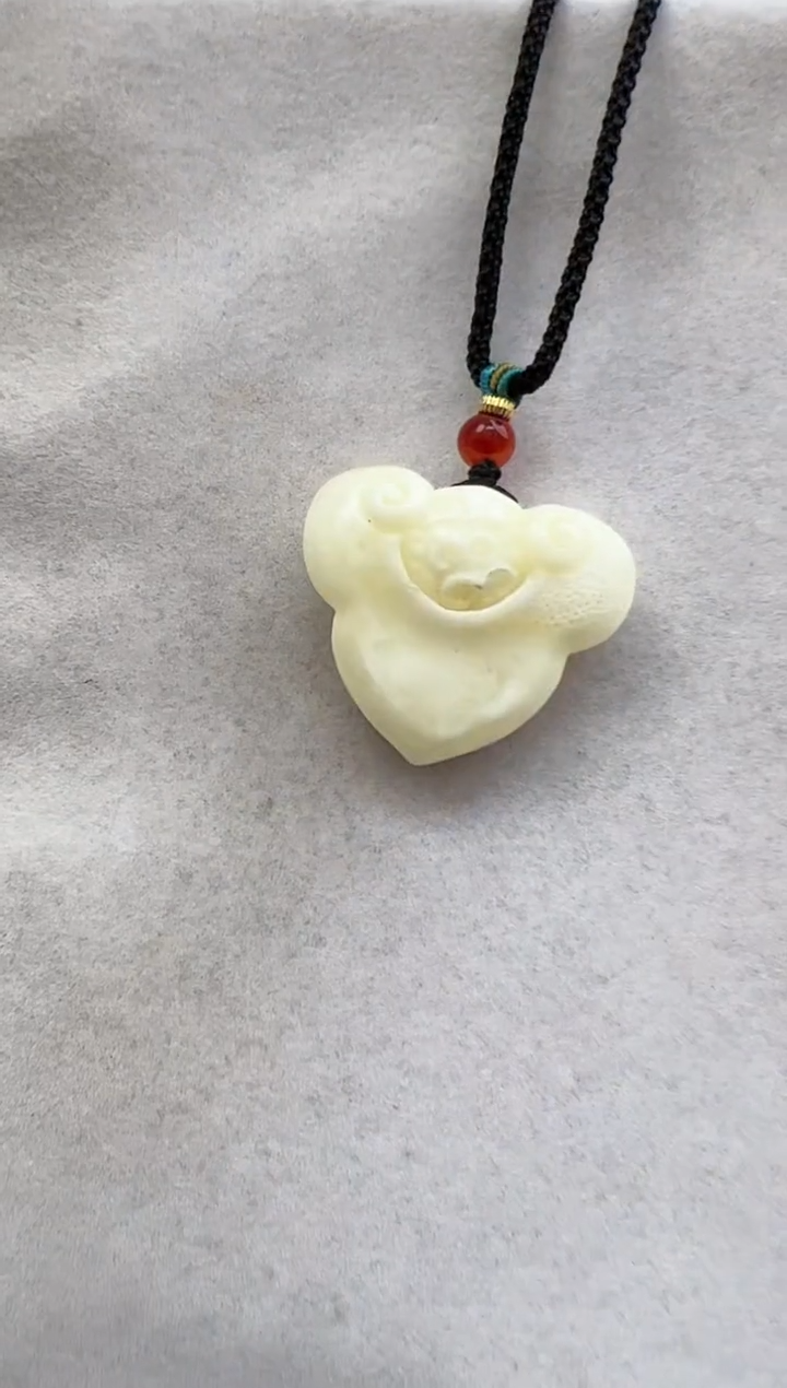 【闪购商品】琥珀裸石未镶嵌10202193-吊坠