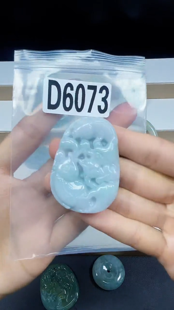 颈饰未镶嵌翡翠翡翠珠宝吊坠挂件