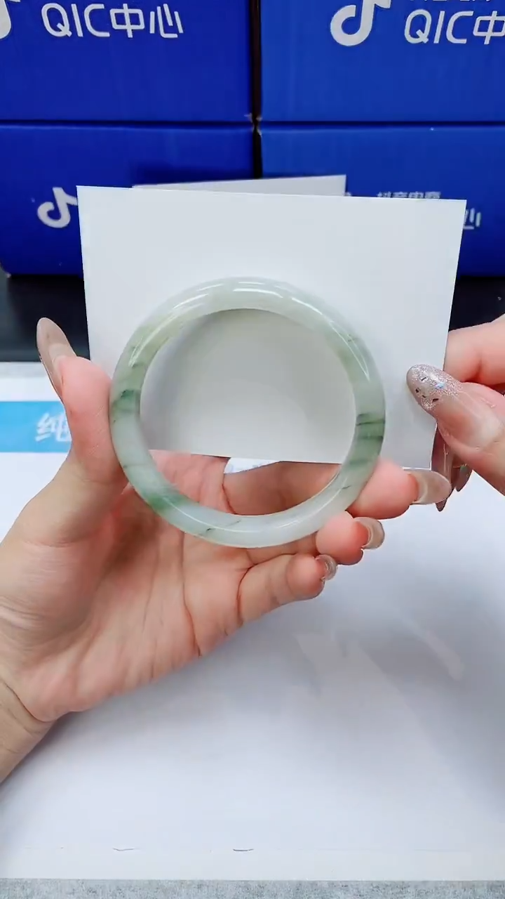 未镶嵌手镯石英质玉A14-56.5