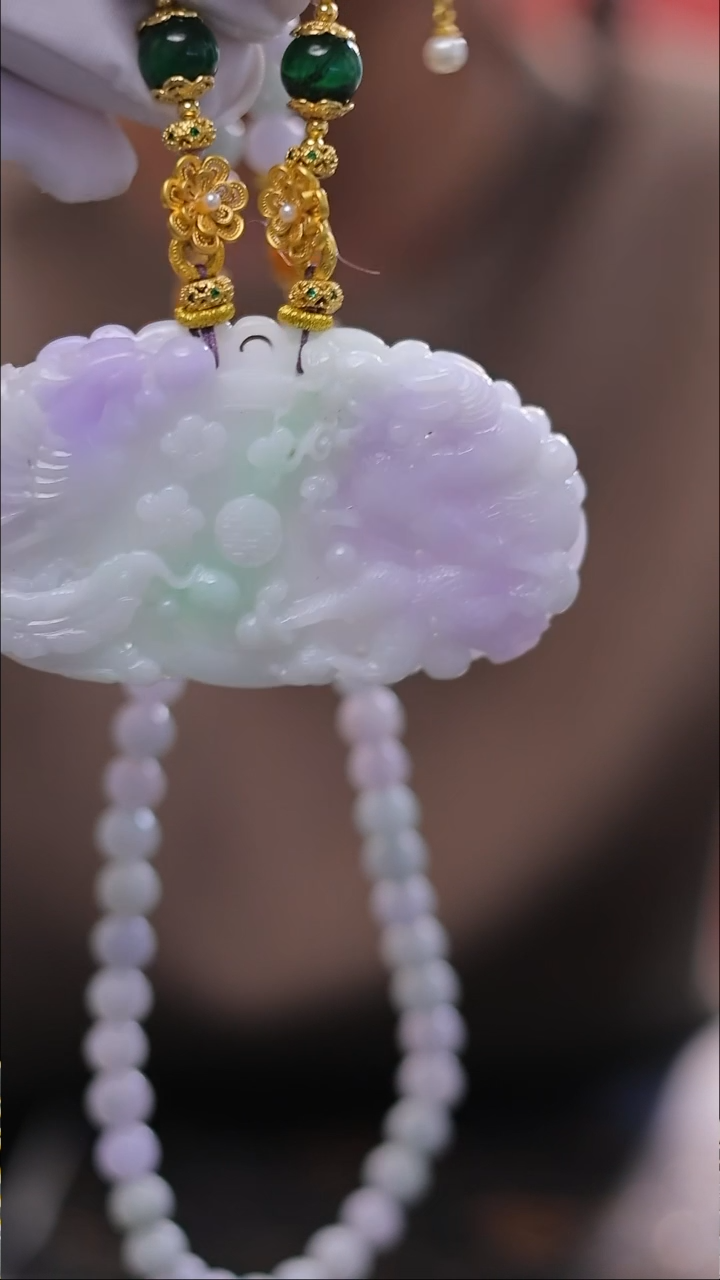 【闪购商品】翡翠颈饰未镶嵌基地发货