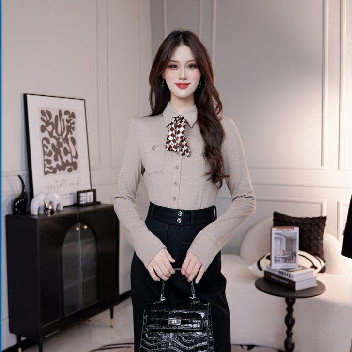 GIRDEAR/哥弟哥弟秋冬气质百搭时尚修身显瘦弹力保暖衬衫820