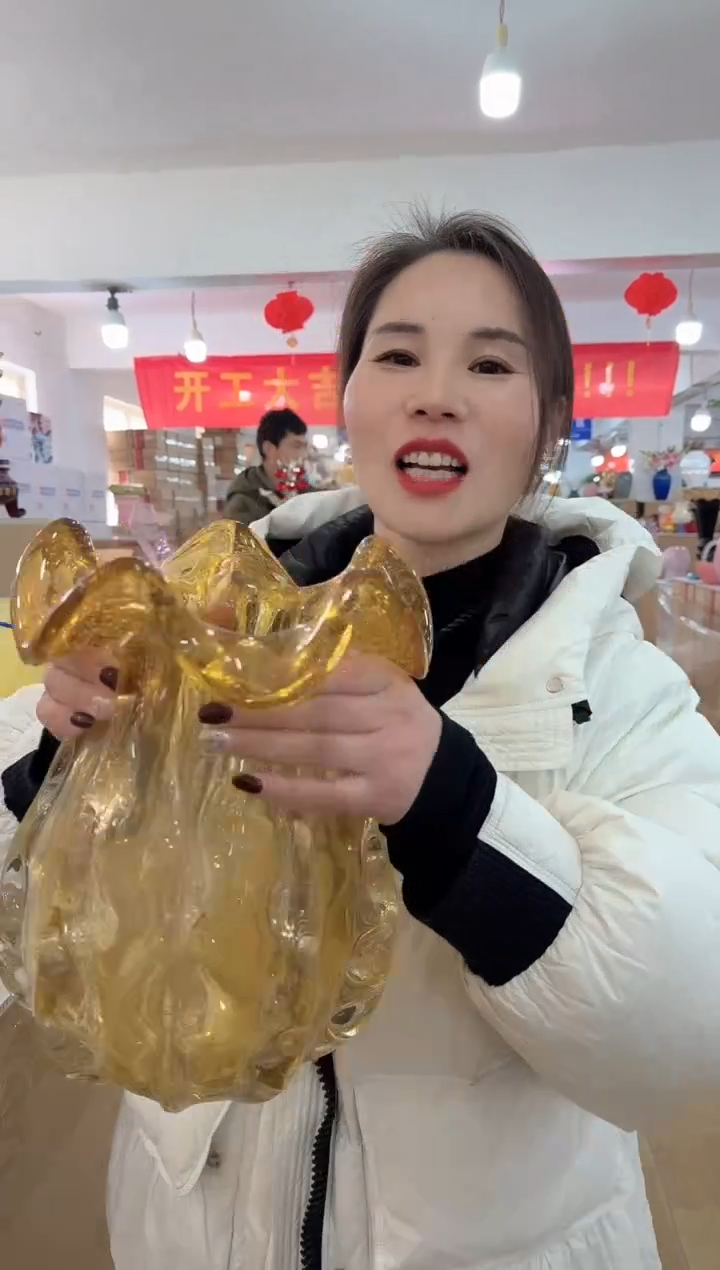 【闪购商品】无铅玻璃洛芙花器-b-早1