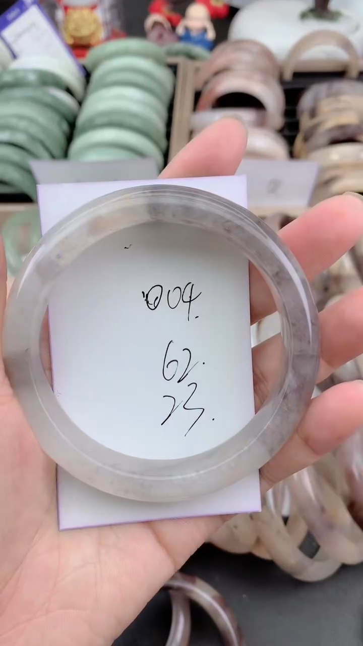 未镶嵌手镯石英质玉004