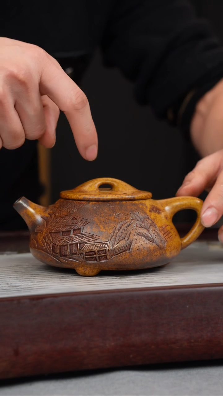 【闪购商品】紫砂茶壶龙骨金砂 景舟石瓢 刻绘