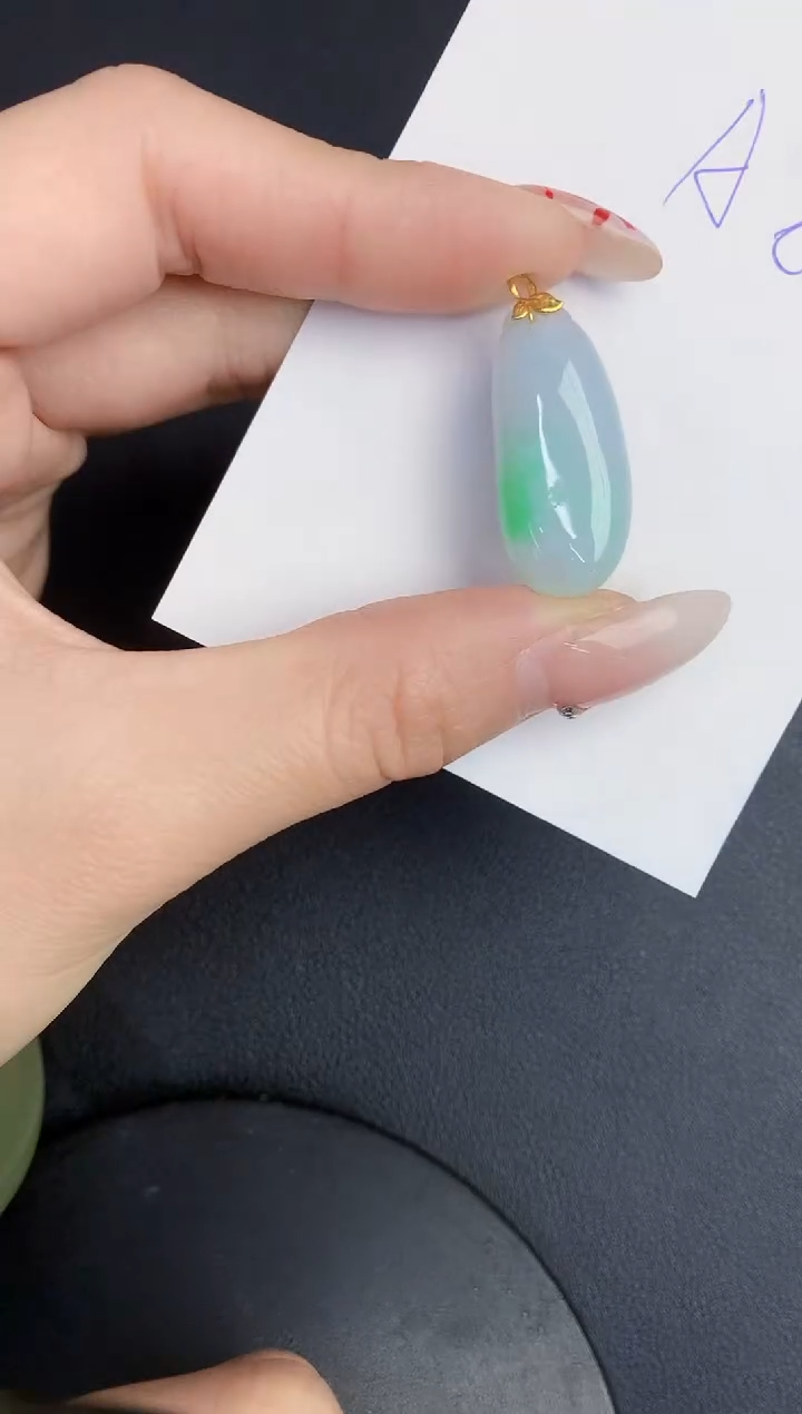 【闪购商品】翡翠颈饰18K金镶嵌0000000000