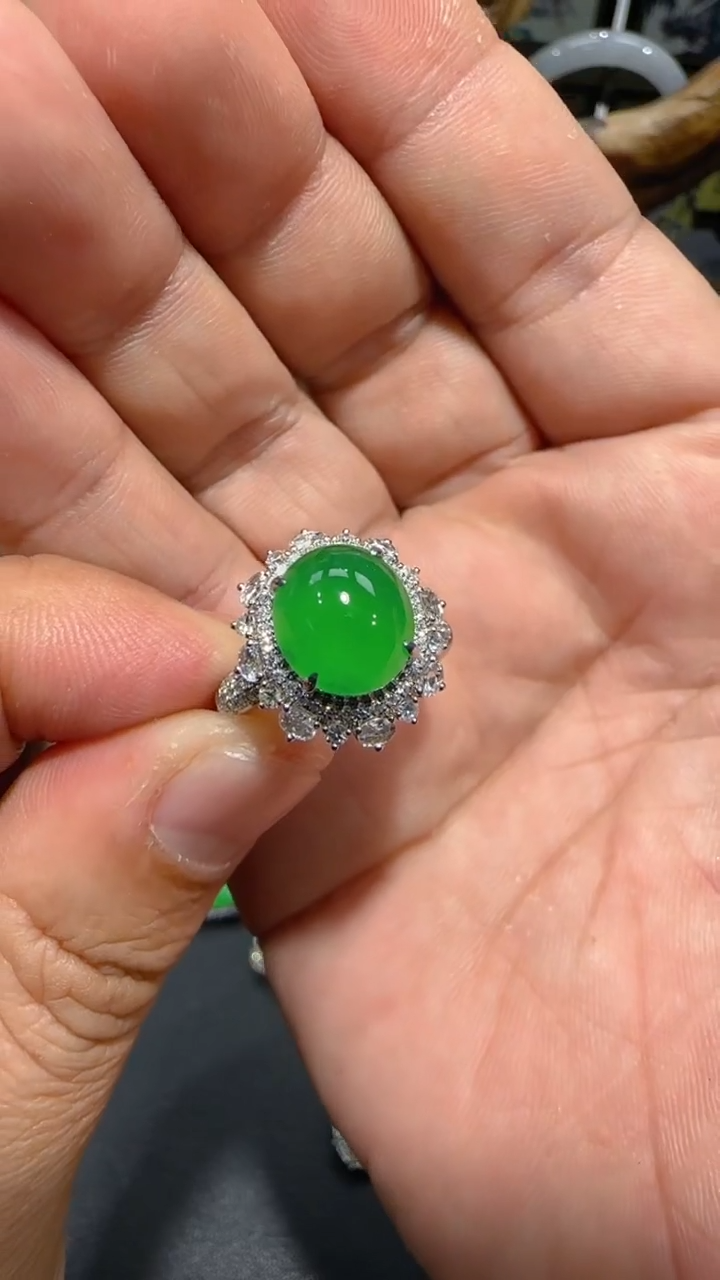 【闪购商品】翡翠戒指18K金镶嵌戒指