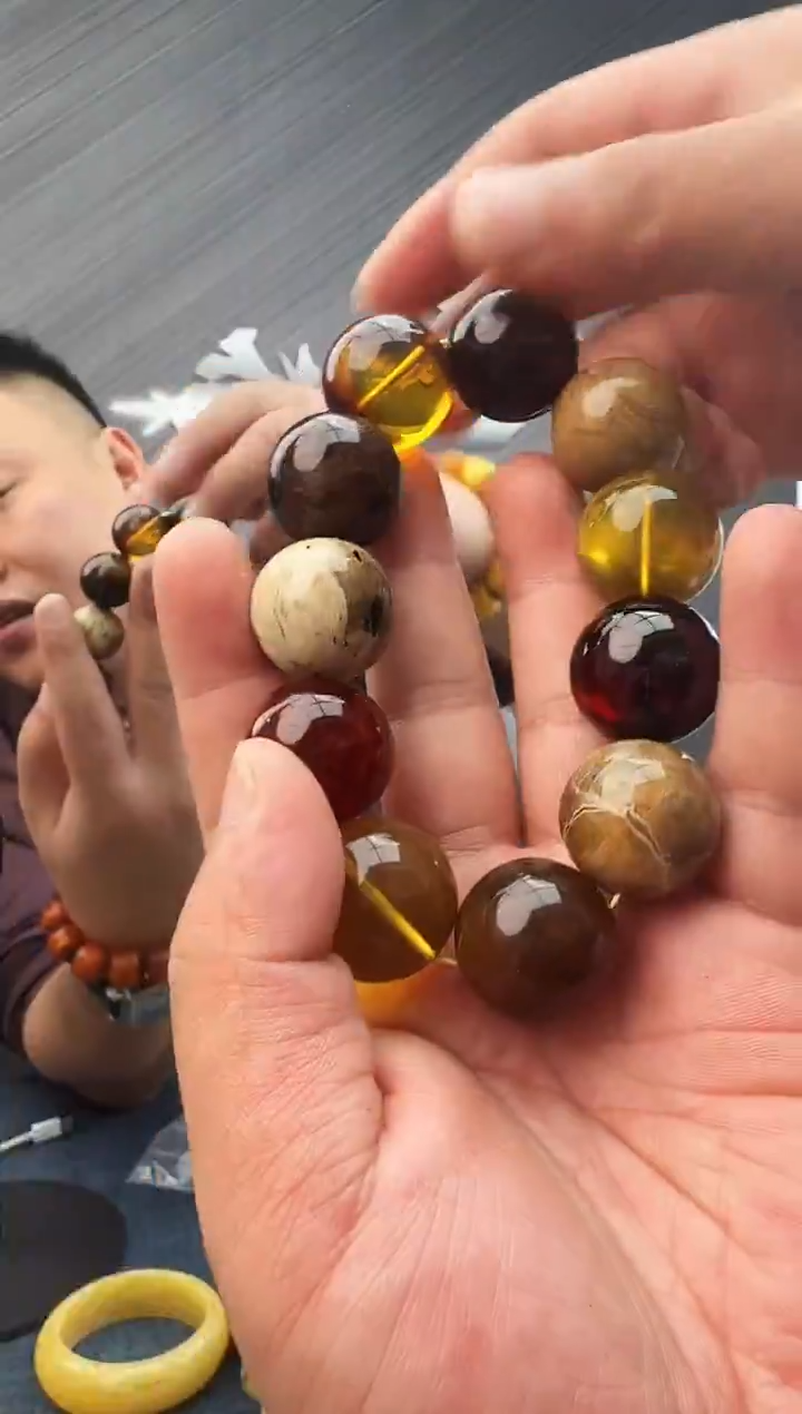 蜜蜡未镶嵌珠宝奇石假一罚十 64，21多样性发其一