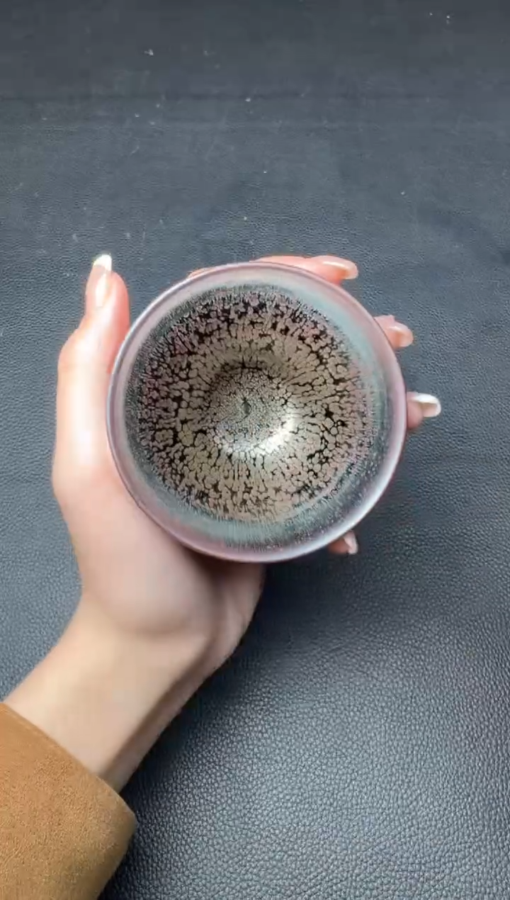【闪购商品】茶盏杨敏彩金油滴71