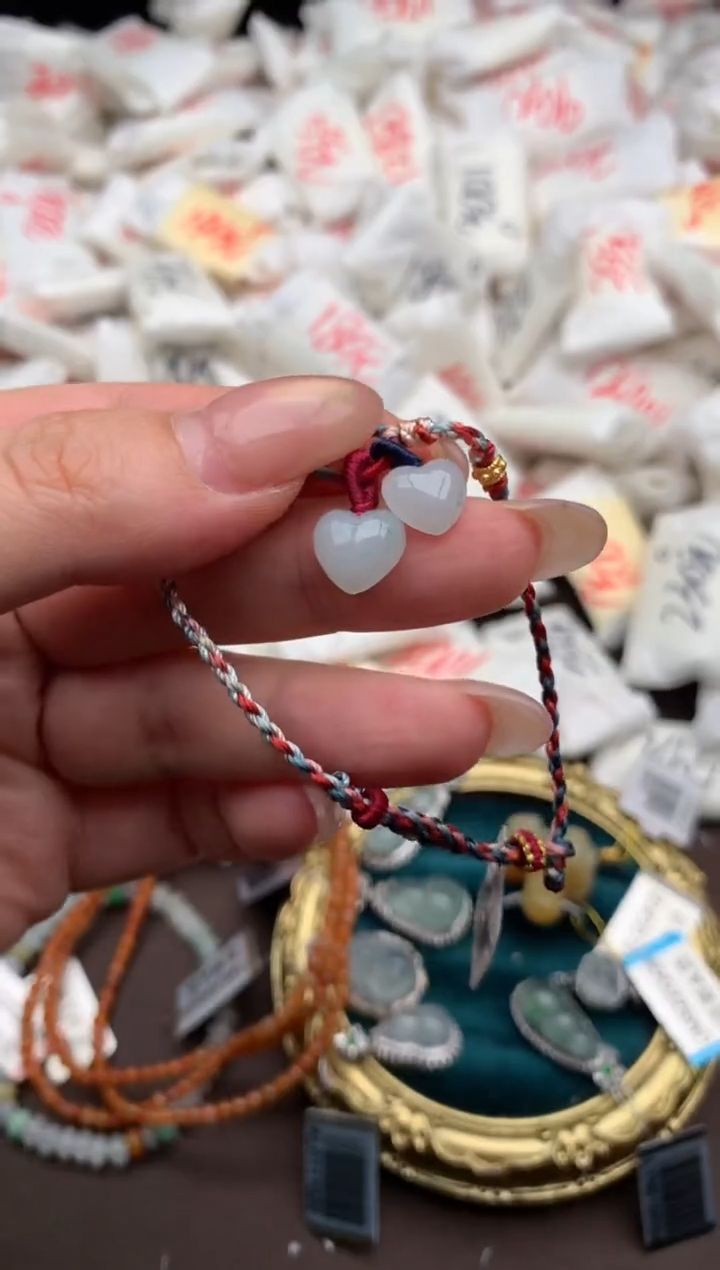 【闪购商品】翡翠手绳未镶嵌一