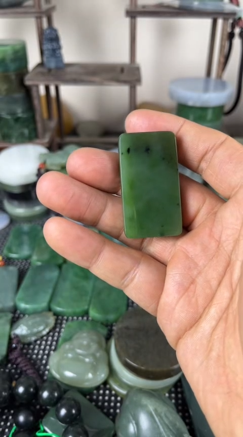 【闪购商品】和田玉珠宝半成品未镶嵌牌子