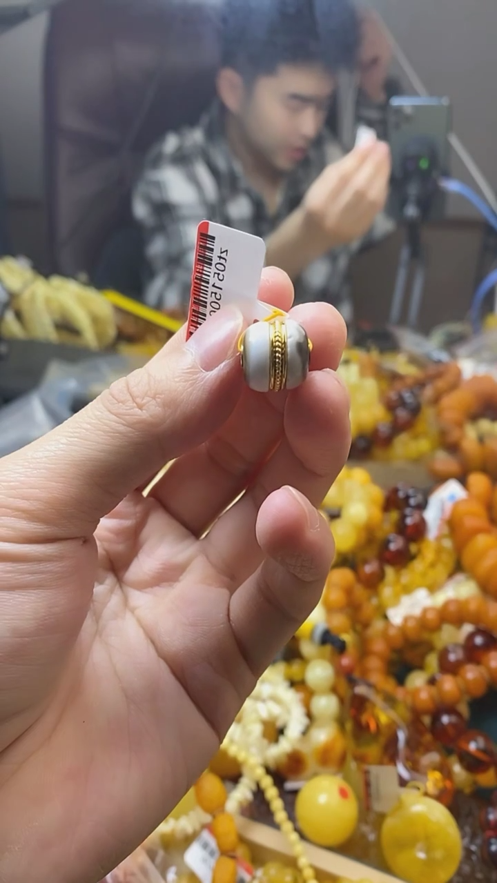 【闪购商品】琥珀珠宝奇石未镶嵌蜜蜡