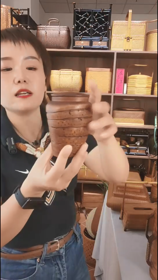 根雕茶叶罐大漆款
