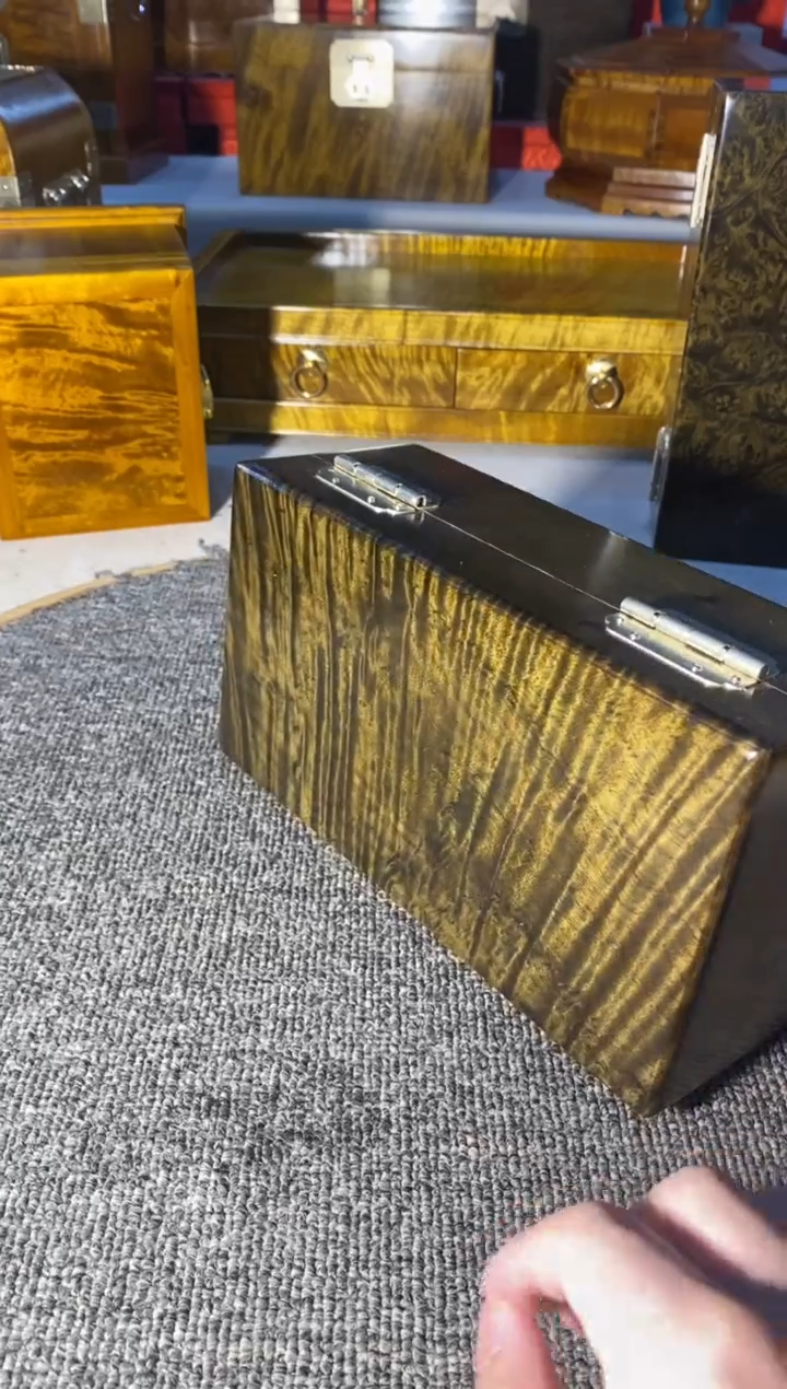 【闪购商品】金丝楠木艺阴沉首饰盒F48