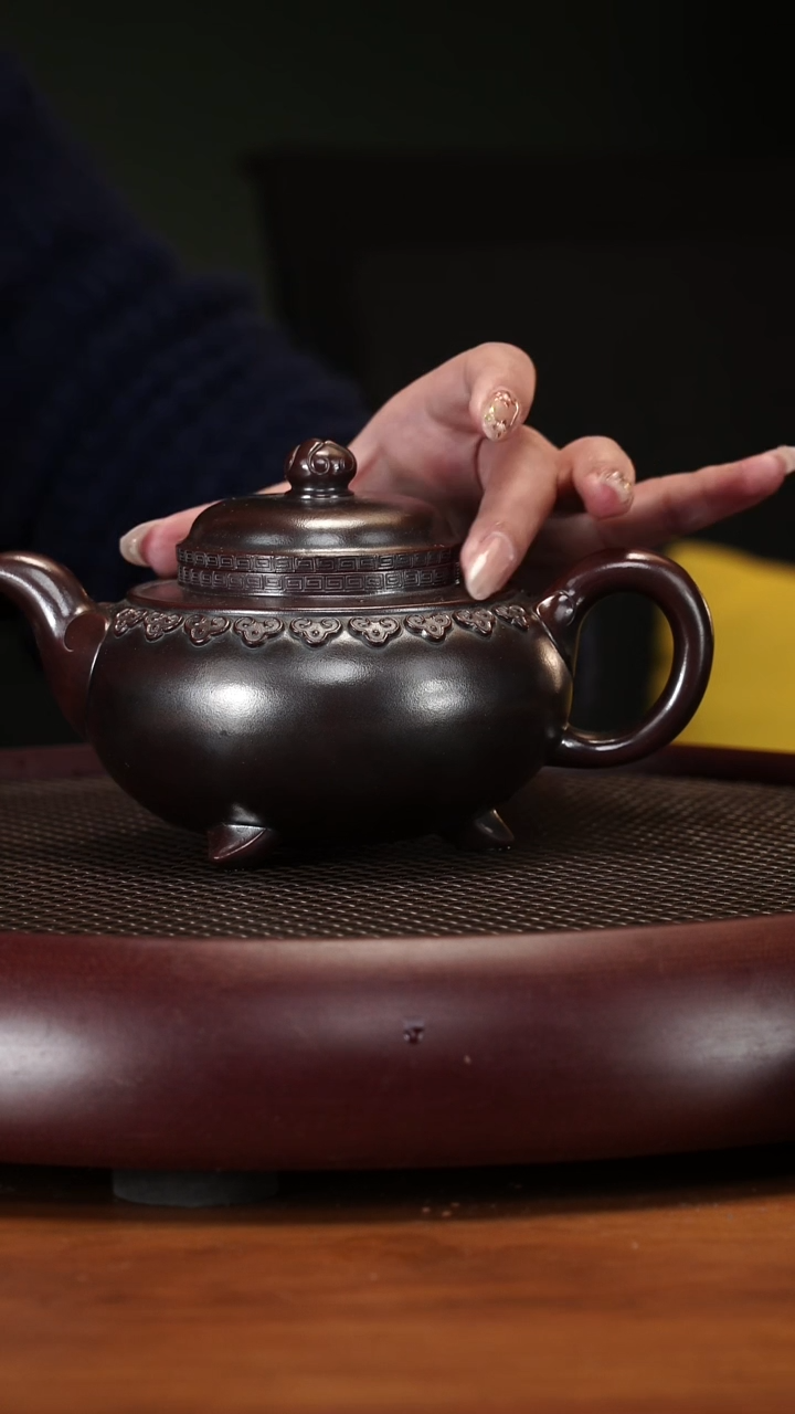 【闪购商品】紫砂茶壶3-94YLX大云肩如意龙山古乌泥