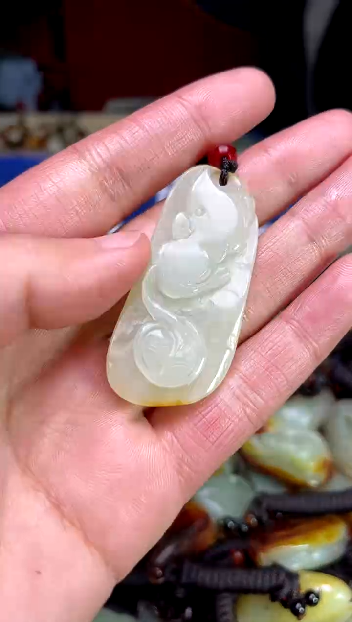 【闪购商品】和田玉颈饰未镶嵌1