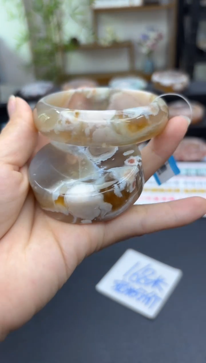 【闪购商品】石英质玉手镯未镶嵌C131(57圈赠送镯心)