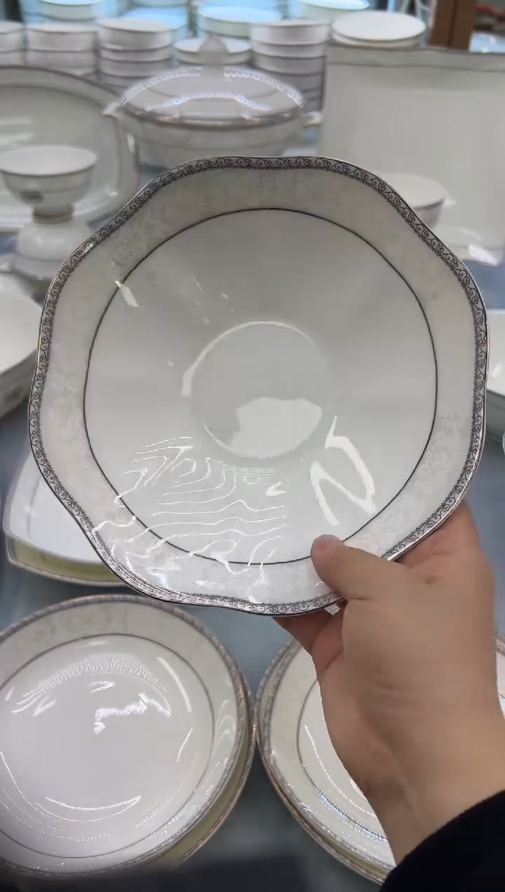 骨瓷玲珑8菊花2个 