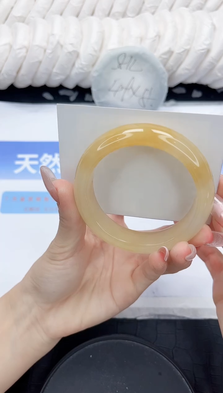 未镶嵌手镯石英质玉369-55