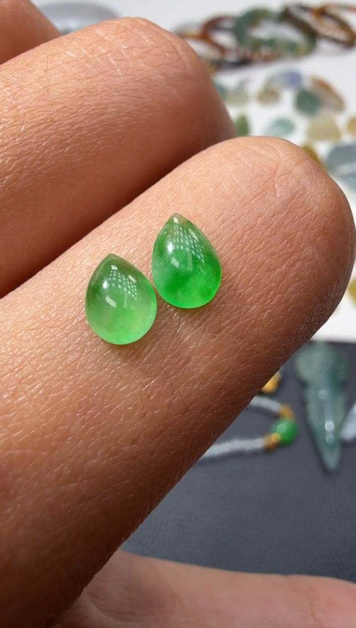 未镶嵌定制翡翠十**，水滴一对
