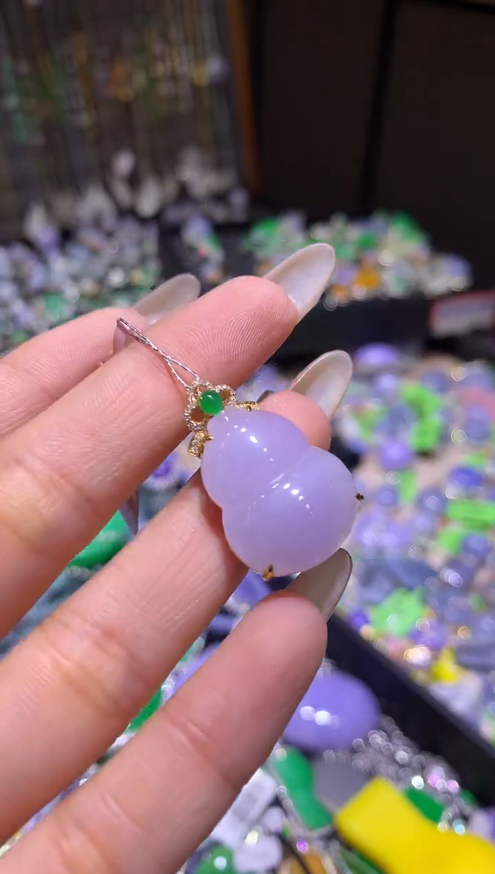 【闪购商品】翡翠吊坠(不含链)18K金镶嵌葫芦