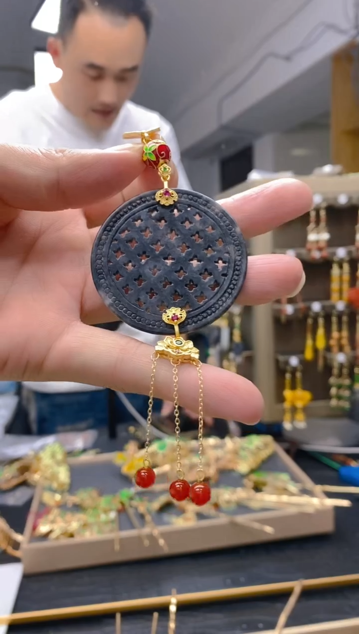 【闪购商品】翡翠耳饰合金226翡翠压襟