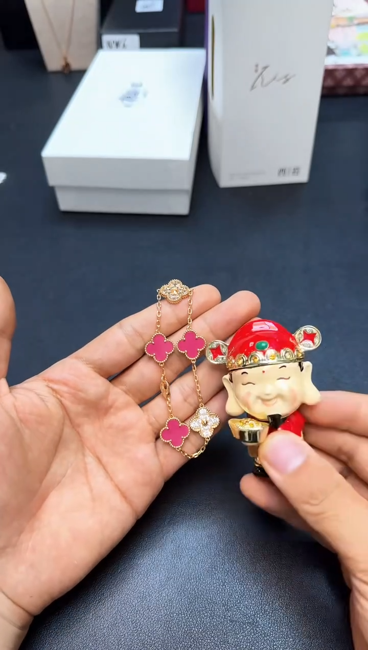 瓷片全新正品一件不留@@WE1122