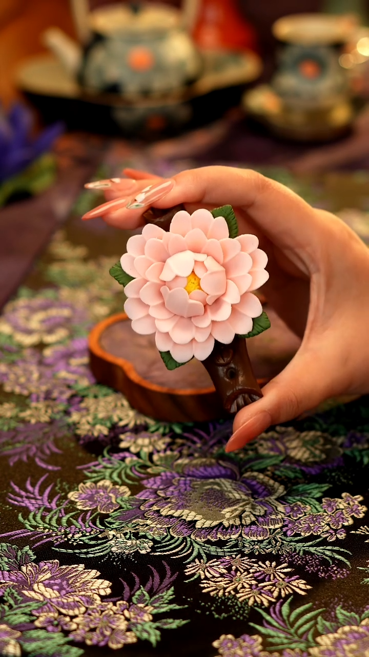 牡丹香插··············