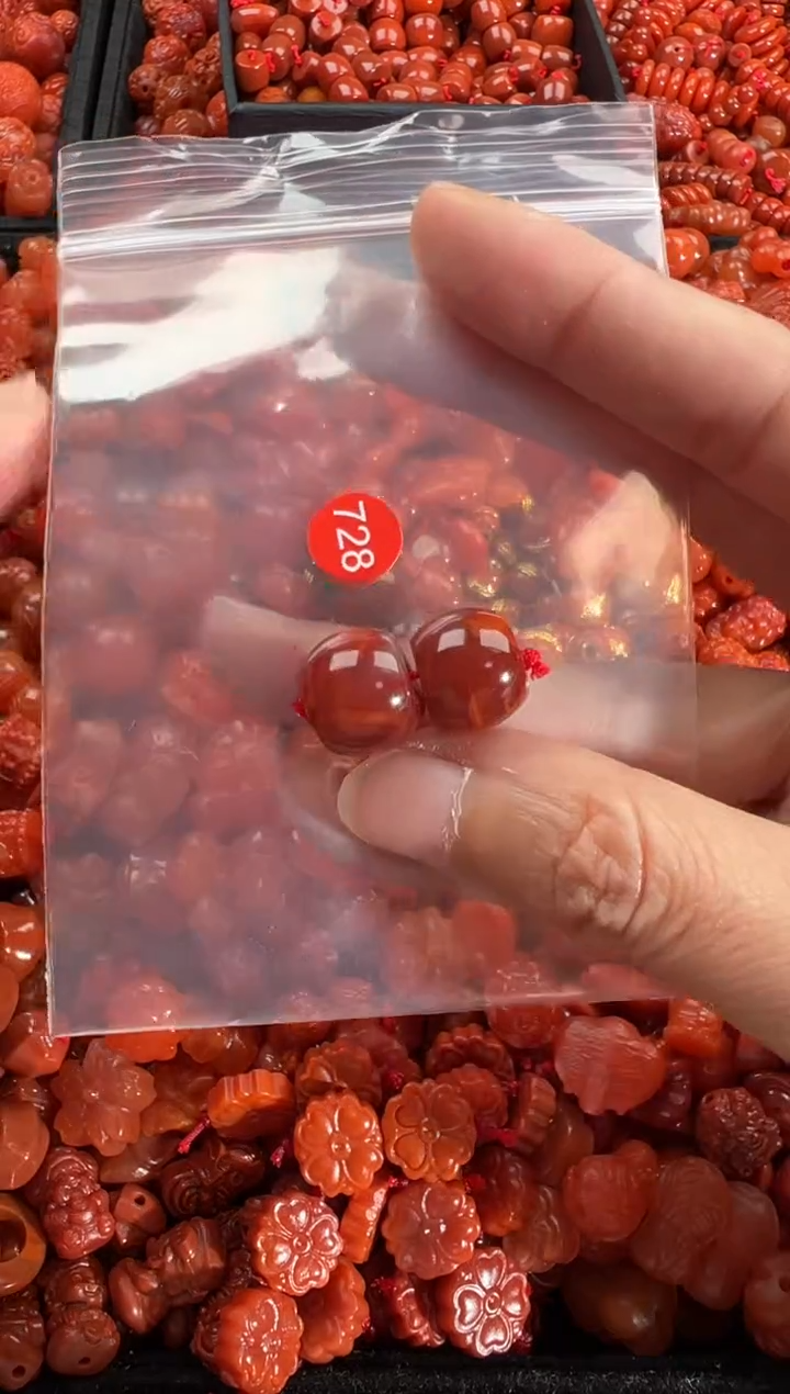 【闪购商品】南红玛瑙颈饰未镶嵌2