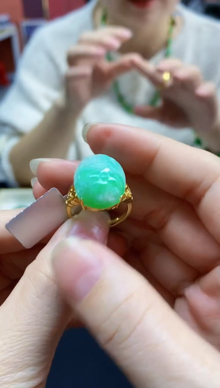 颈饰未镶嵌翡翠翡翠戒指