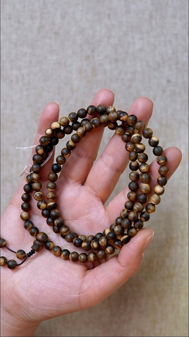 沉香手串奇楠长串0.6 14g