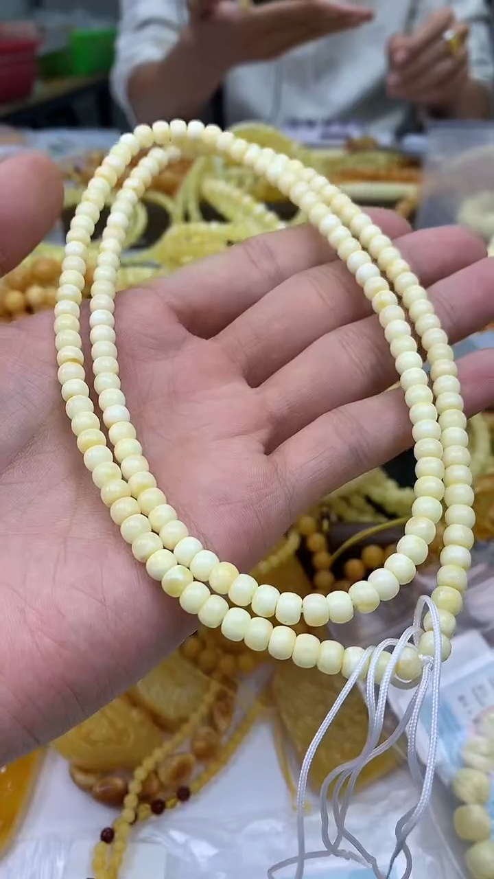 裸石蜜蜡未镶嵌纣****！链子卡5