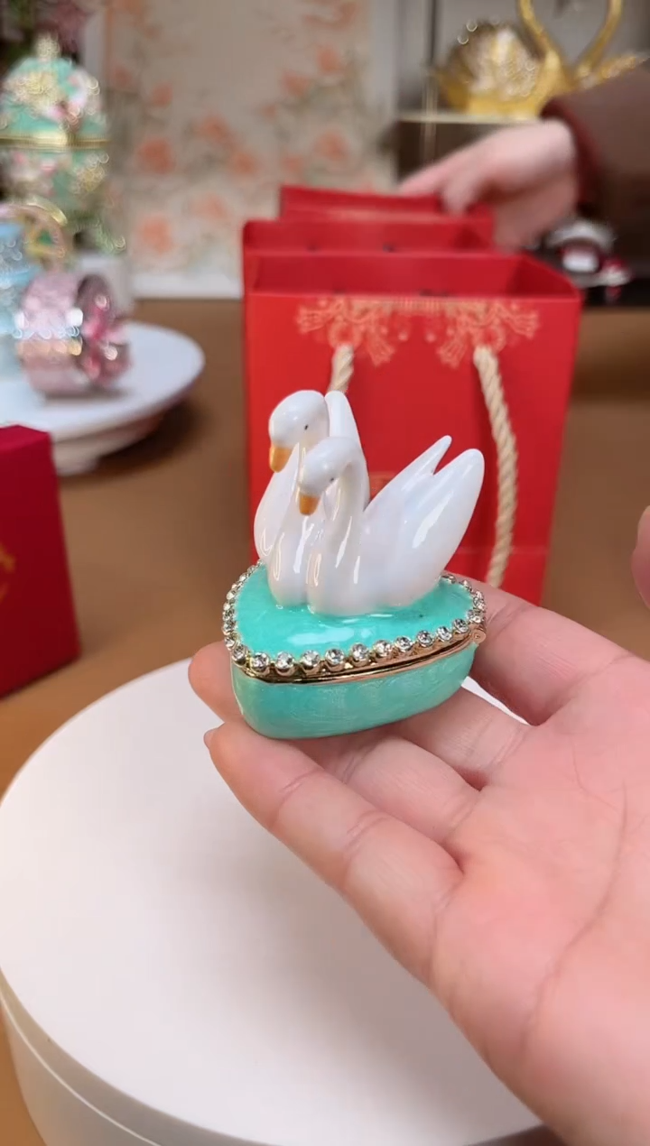 【闪购商品】易尚宝珐琅彩首饰盒