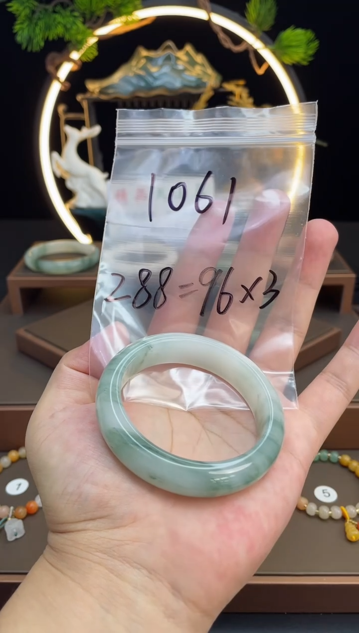 石英质玉手镯未镶嵌思*-1061