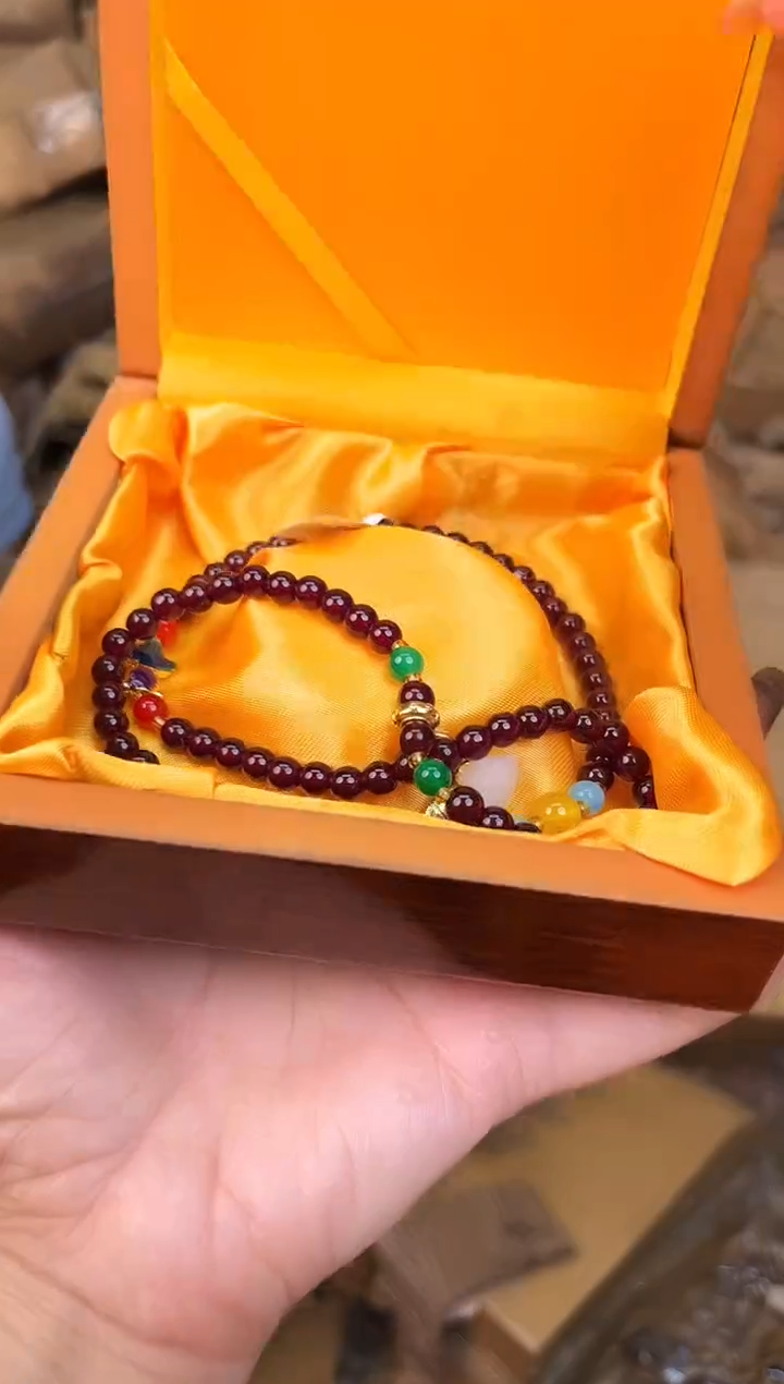 手串立夏甄选福利闪购商品无礼盒